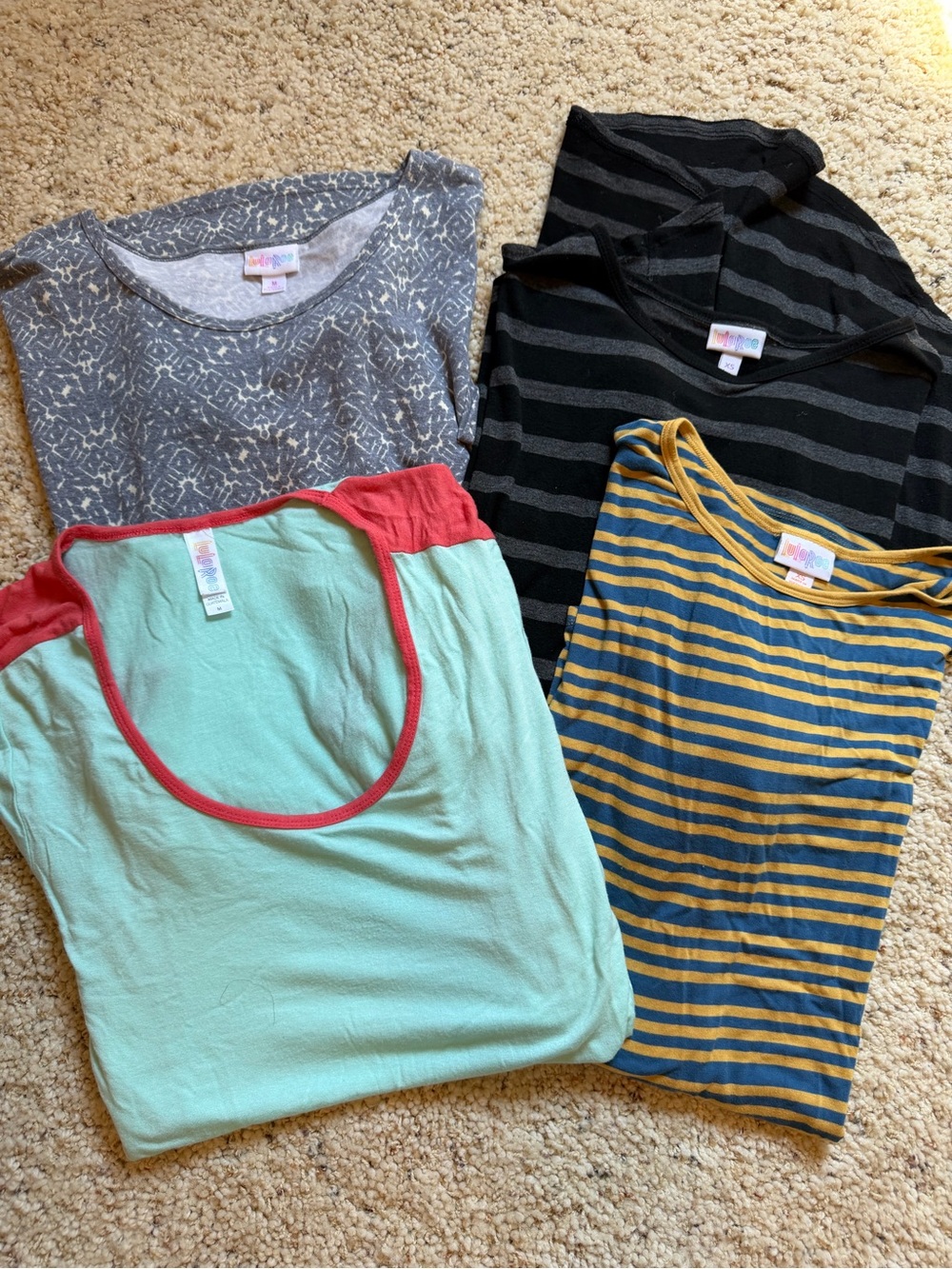 Lularoe Short Sleeve Bundle - Sizes XS and M